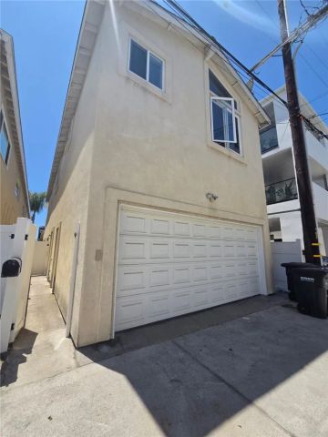 1812 W Balboa, Newport Beach, CA 92663