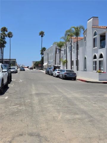 1812 W Balboa, Newport Beach, CA 92663