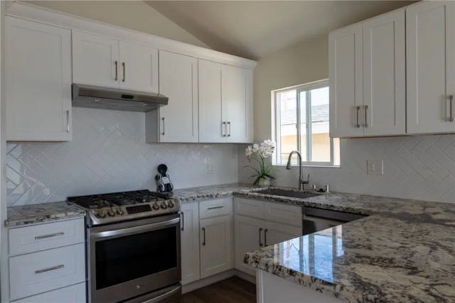 1812 W Balboa, Newport Beach, CA 92663