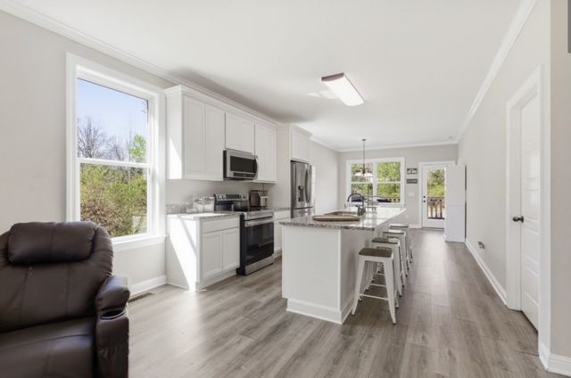 1030 Oak Dr, White Bluff, TN 37187