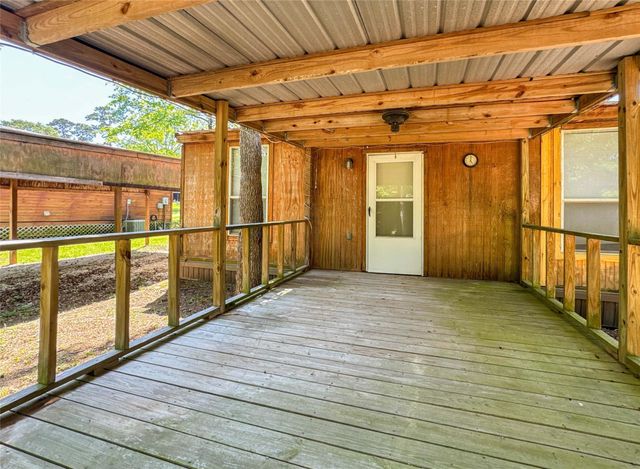206 Tallow Street, Onalaska, TX 77360