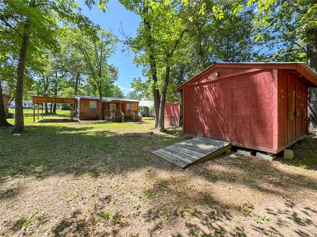 206 Tallow Street, Onalaska, TX 77360