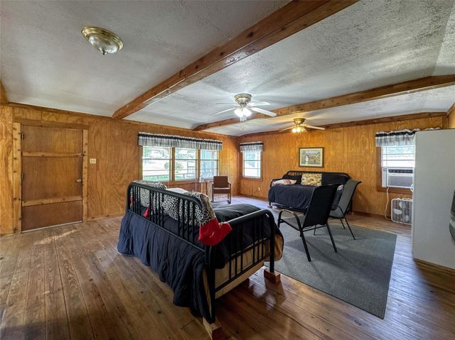 206 Tallow Street, Onalaska, TX 77360