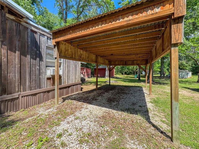206 Tallow Street, Onalaska, TX 77360