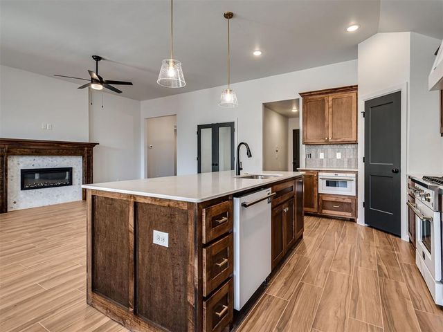 1100 Wisteria Way, Noble, OK 73068