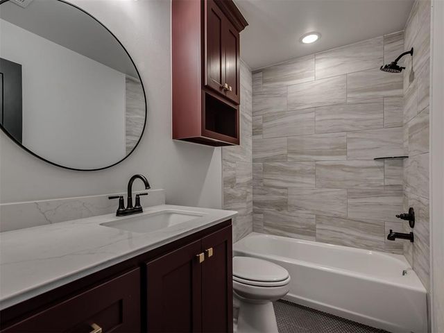 1100 Wisteria Way, Noble, OK 73068
