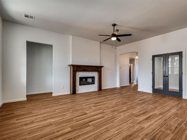 1100 Wisteria Way, Noble, OK 73068