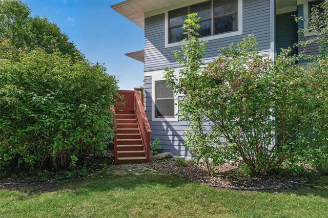 11224 Halstead Trail, Woodbury, MN 55129