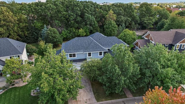 11224 Halstead Trail, Woodbury, MN 55129