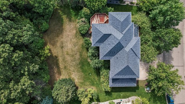 11224 Halstead Trail, Woodbury, MN 55129