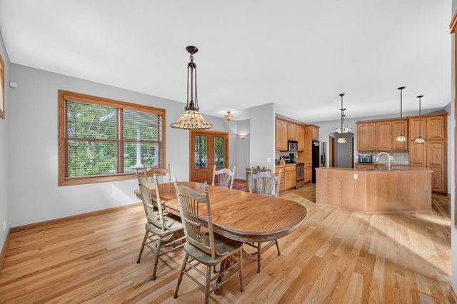 11224 Halstead Trail, Woodbury, MN 55129