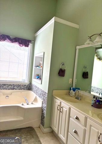 119 Lancaster Way, Hiram, GA 30141
