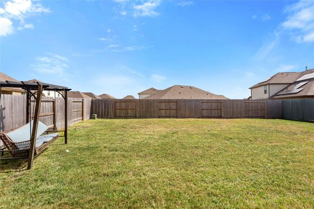15338 Majestic Knight Drive, Houston, TX 77044