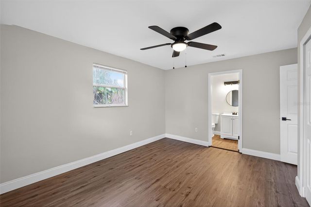 1724 E MULBERRY DRIVE, Tampa, FL 33604