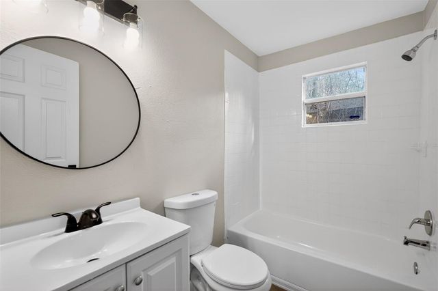 1724 E MULBERRY DRIVE, Tampa, FL 33604