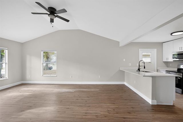 1724 E MULBERRY DRIVE, Tampa, FL 33604