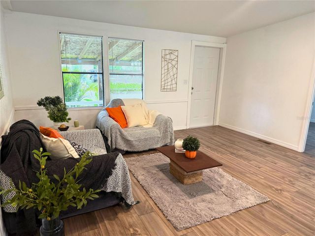 4804 RUSTIC COURT E, Lakeland, FL 33810