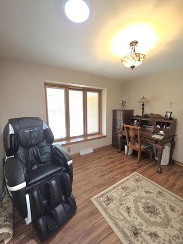 W292N6880 Dorn ROAD, Hartland, WI 53029