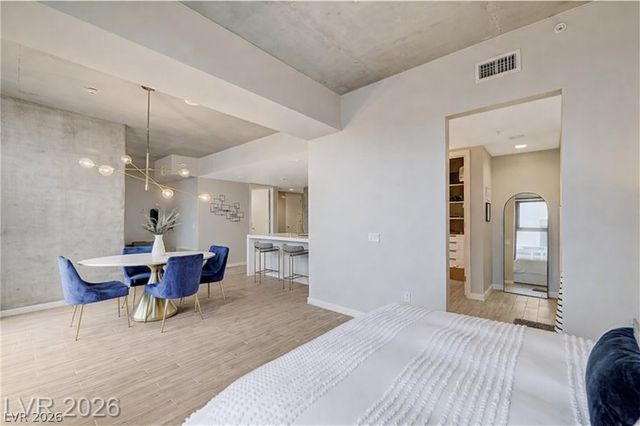 353 East Bonneville Avenue 581, Las Vegas, NV 89101