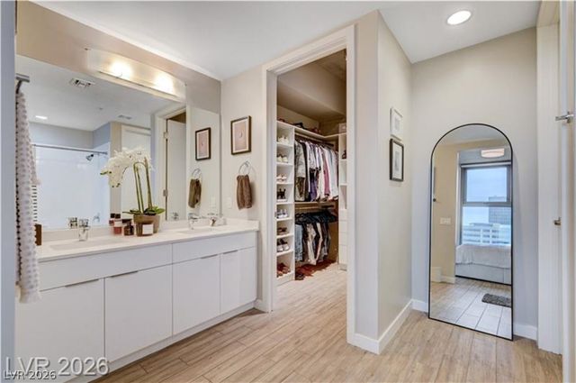 353 East Bonneville Avenue 581, Las Vegas, NV 89101