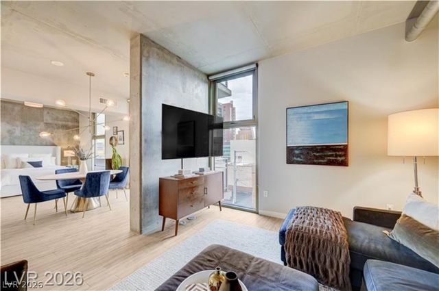 353 East Bonneville Avenue 581, Las Vegas, NV 89101