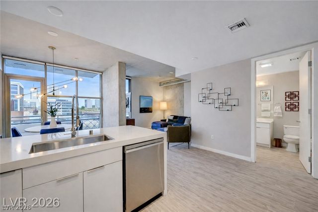 353 East Bonneville Avenue 581, Las Vegas, NV 89101