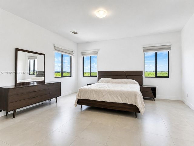 15749 SW 136th Terrace, Miami, FL 33196