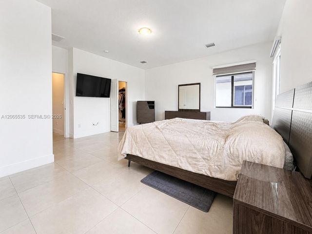 15749 SW 136th Terrace, Miami, FL 33196