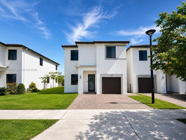 15749 SW 136th Terrace, Miami, FL 33196