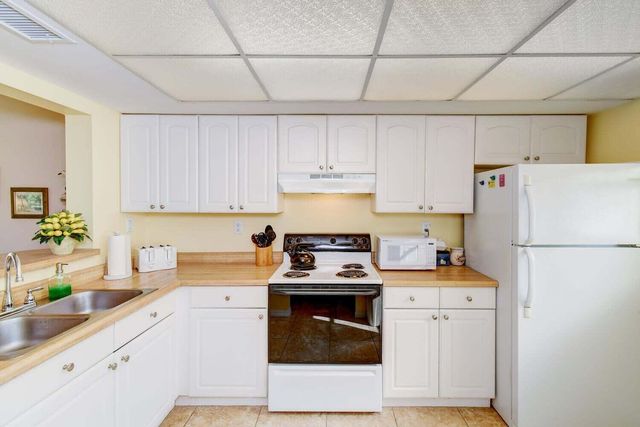 9400 S Ocean Drive 108, Jensen Beach, FL 34957