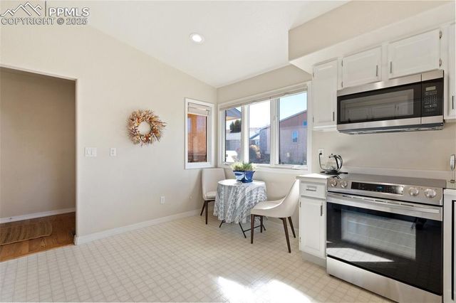 1222 Glen Haven Point, Colorado Springs, CO 80907