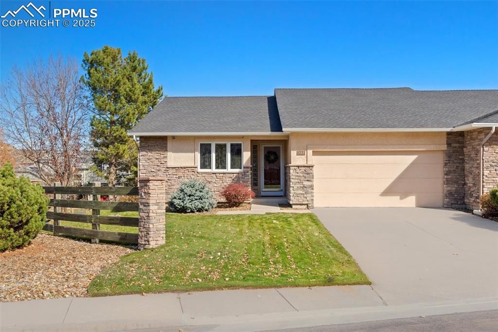 1222 Glen Haven Point, Colorado Springs, CO 80907