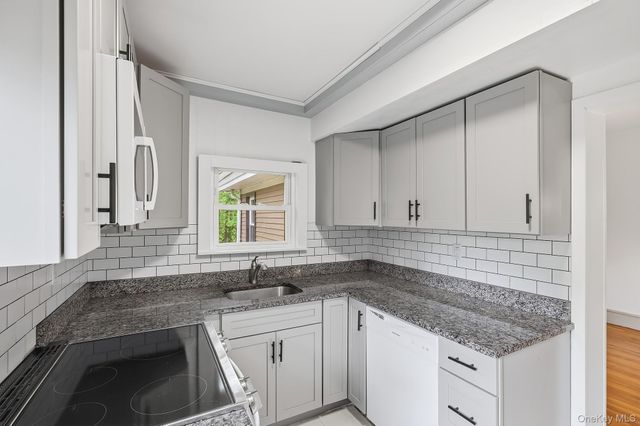 65 Furnace Dock Road 2F, Croton-on-hudson, NY 10520