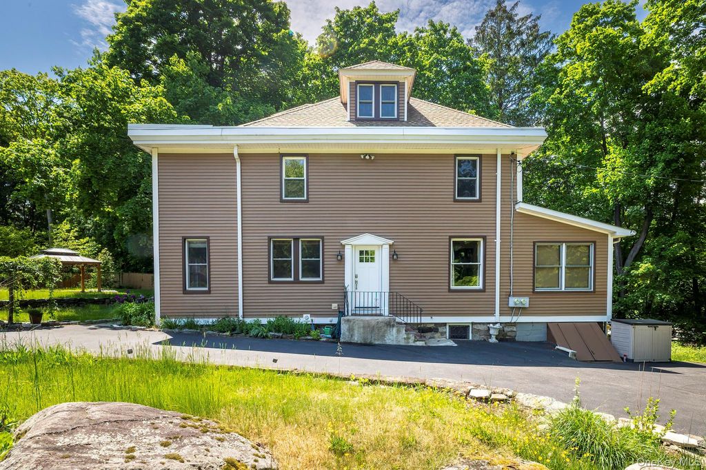 65 Furnace Dock Road 2F, Croton-on-hudson, NY 10520