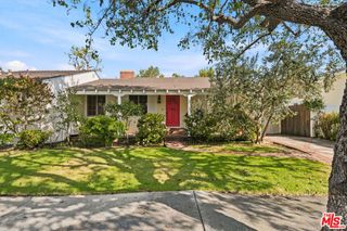 11363 Gladwin Street, Los Angeles, CA 90049