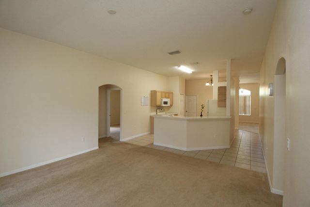 885 Tavernier Circle NE, Palm Bay, FL 32905