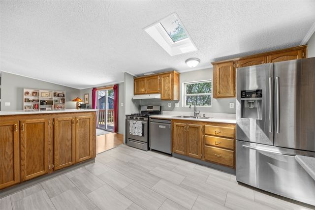 1650 W Forevergreen Road, North Liberty, IA 52317