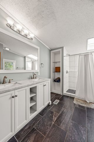 1650 W Forevergreen Road, North Liberty, IA 52317