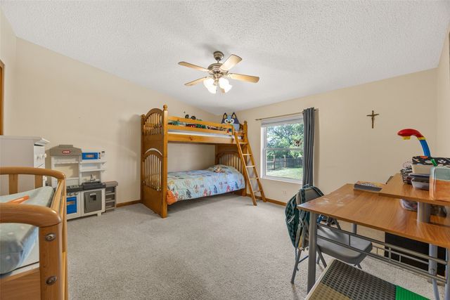 1650 W Forevergreen Road, North Liberty, IA 52317