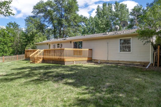 1650 W Forevergreen Road, North Liberty, IA 52317