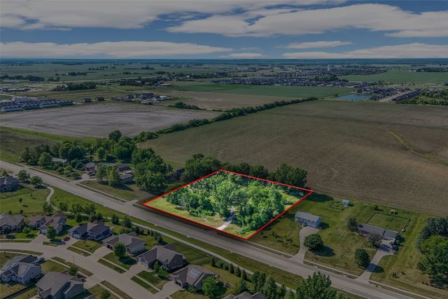 1650 W Forevergreen Road, North Liberty, IA 52317