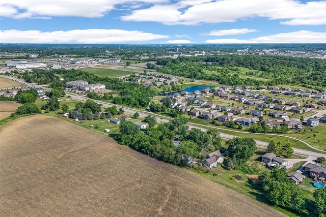1650 W Forevergreen Road, North Liberty, IA 52317