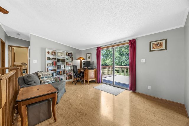 1650 W Forevergreen Road, North Liberty, IA 52317