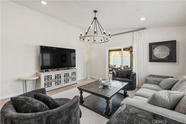 6354 Big Bend, Jurupa Valley, CA 92509