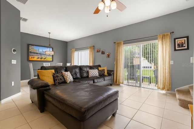 20304 NOBLE OAK PLACE, Tampa, FL 33647