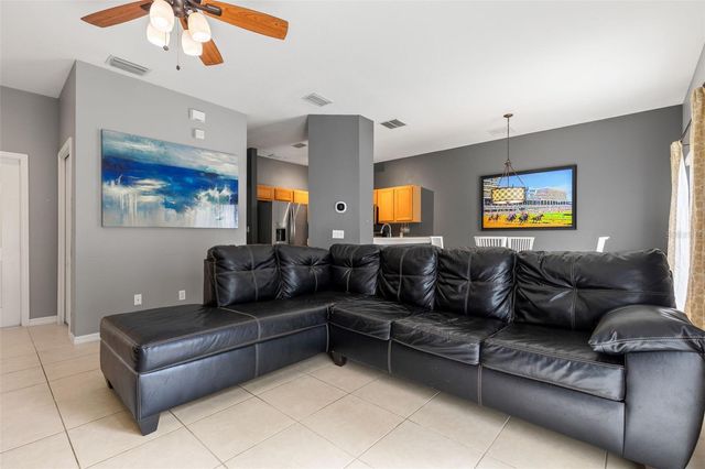 20304 NOBLE OAK PLACE, Tampa, FL 33647