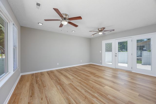 216 Loblolly Ln., Myrtle Beach, SC 29579