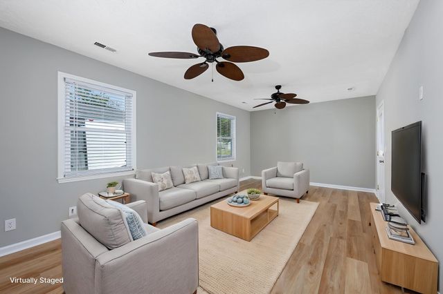 216 Loblolly Ln., Myrtle Beach, SC 29579