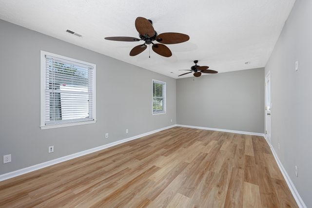 216 Loblolly Ln., Myrtle Beach, SC 29579