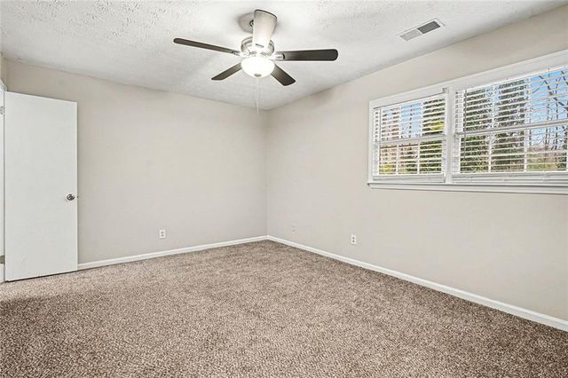 126 W Jousters NW Lane, Lawrenceville, GA 30044